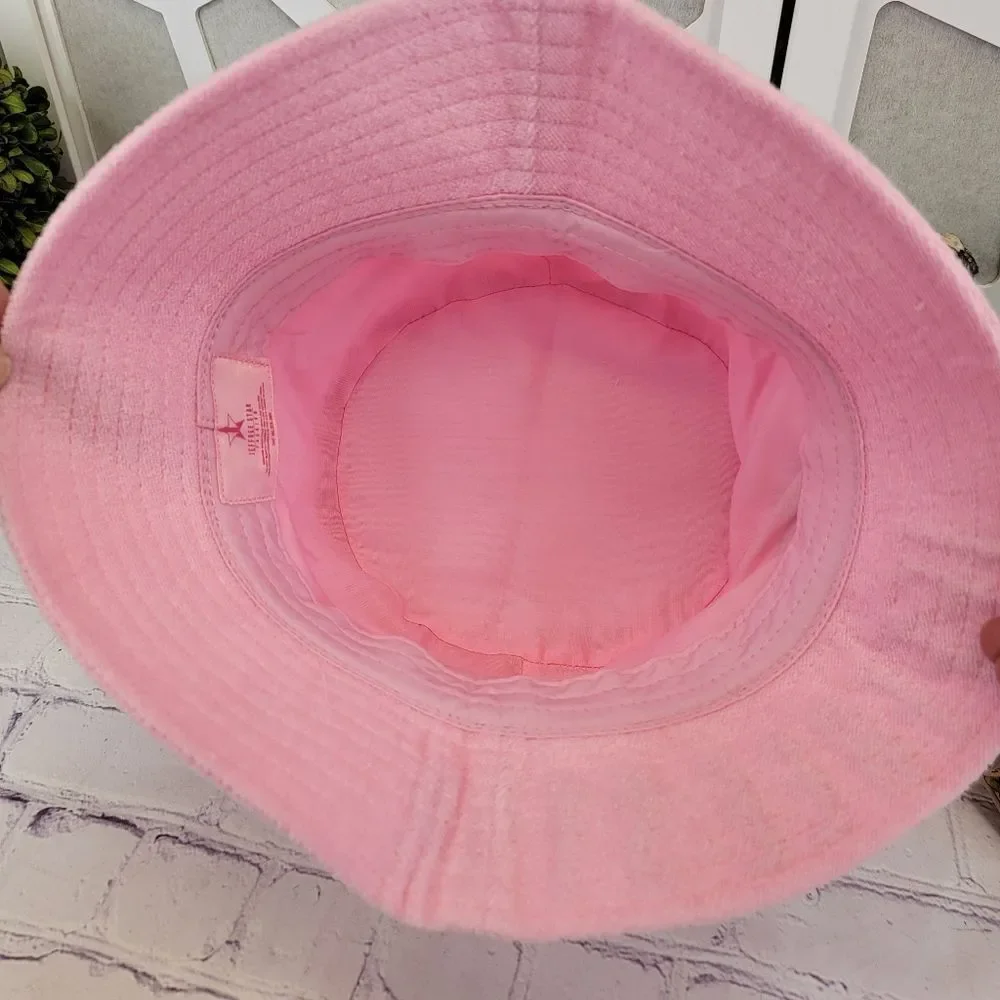 NWOT Jeffree Star Logo Pink Terry Cloth Bucket Hat